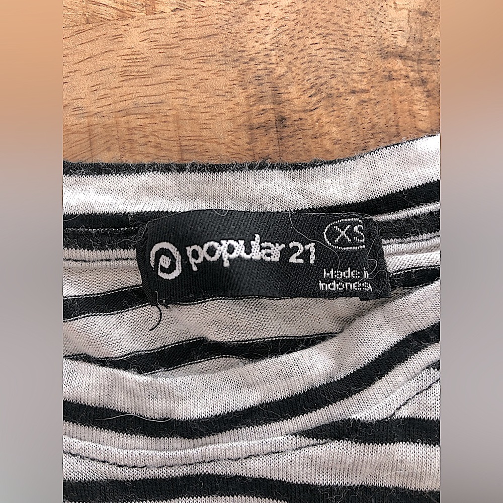 used striped tshirt